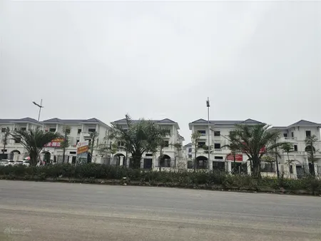 Lô đất đẹp duy nhất còn sót lại mặt đường 3.5 đối diện kđt vườn cam 52.6 m2, mt 4.2m