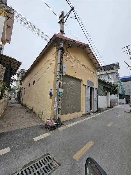 Chính chủ bán đất tại thôn quảng minh, mỹ hưng, căn góc 2 mặt tiền. đã có nhà cấp 4.