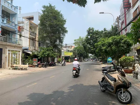 Bán nền biệt thự mt đường số 12a, giá 20 tỷ cần bán khu tên lửa, dt 10x20m ngay nhà thờ phao lô