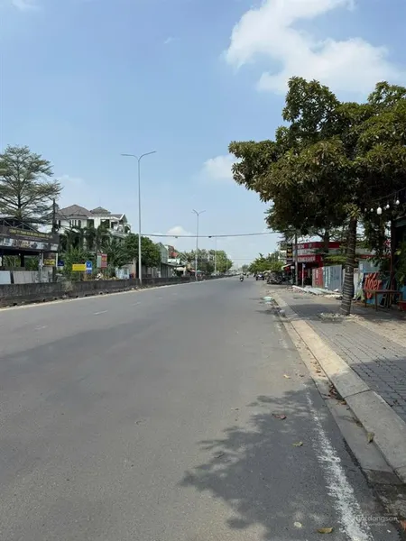 Bán nhanh 420m giá 73 tr/m2 mặt tiền đường liên phường 100m quận 9 sát global city