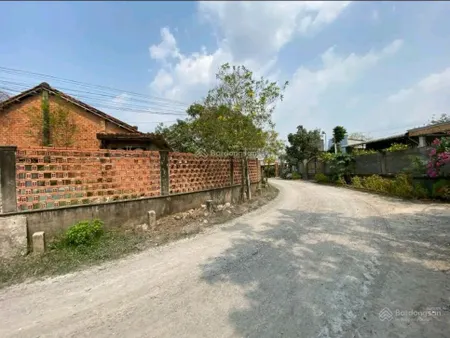 Bán đất 2 mặt tiền, đường 7m thông đt822 ra đt 825. vị trí đất đt 822 60m