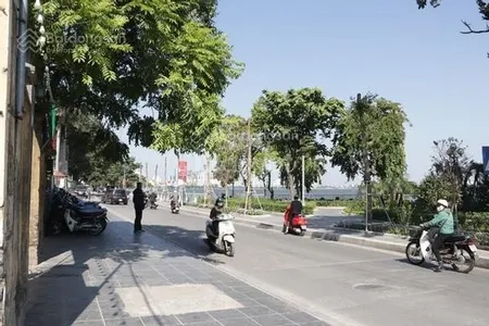 Bán nhà mặt phố nguyễn đình thi, tây hồ. dt sổ 55m2 x 3t, mt 5,5m. đường ô tô 2 chiều, 2 thoáng