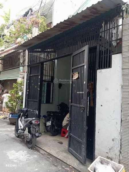 Bán nhà đường tân quý, p. tân quý, tân phú, dt 50 m2 (4,5x12,5m), giá 5 tỷ
