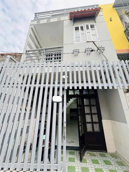 Làm ăn thua lỗ bán gấp nhà giá 2tỷ850 kha vạn cân, linh đông, thủ đức 44,3m2