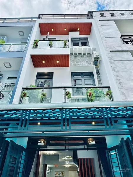 Nhà vị trí đẹp pháp lí chuẩn bán gấp căn đoàn văn bơ q4 50m2 3tầng 4pn giá 3 tỷ150 triẹu, shr