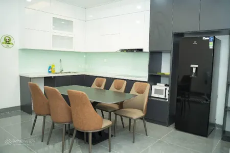 Nhà đẹp long lanh 6 tầng kinh doanh thang máy tiện ích bạt ngàn