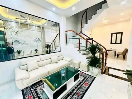 Bán nhà kim giang đại kim hoàng mai. dt 35m2 #4 tầng mới xây. giá nhỉnh 7 tỷ (thương lượng sâu)