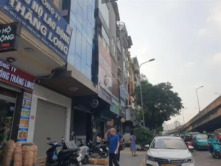 Bán nhà mặt đường nguyễn xiển thanh xuân. diện tích 45m 6 tầng (không quy hoạch). #giá 22 tỷ...