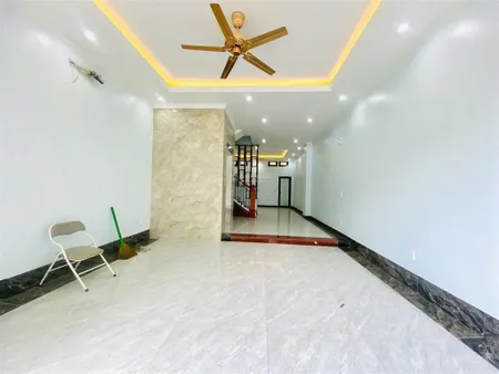 Hàng hiếm! phân lô nguyễn hy quang, ô tô tránh, gara ô tô, vỉa hè, full nội thất, kinh doanh, 65m2*