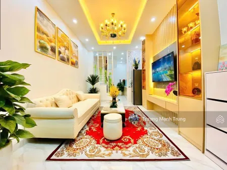 Cực phẩm! tôn đức thắng ngõ thông, có sân rộng thoáng sáng, ô tô đỗ gần, full nội thất