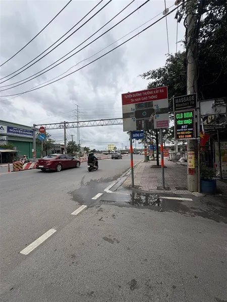 Nhà mặt tiền 95m2, cn 72(4x16 vuông, shr) đường nguyễn duy trinh, p phú hữu, tp thủ đức (8tỷ490)