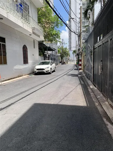 Nhà giá tốt 4.1x26m. 7 chổ ngủ nhà, sát mt đường. nhỉnh 13 tỷ