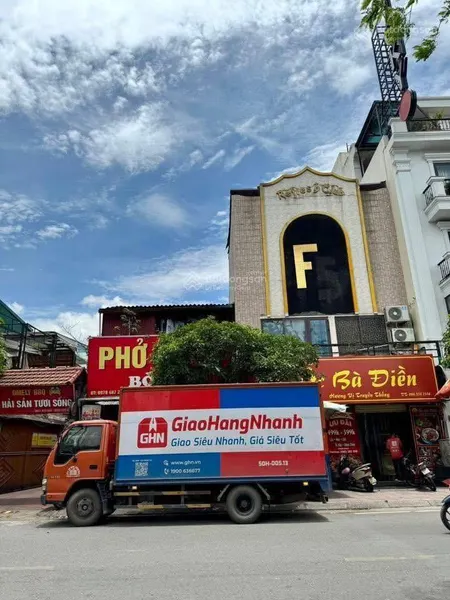 Chỉnh chủ gửi bán nhà ngõ 32 sài đồng 75m2 mặt tiền 5m khu phân lô ô tô chạy vòng quanh