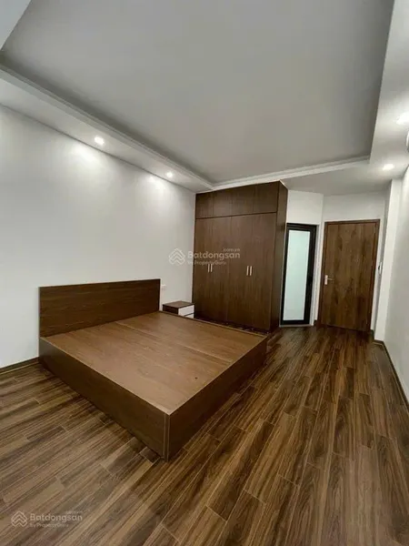 Bán nhà trung tâm ba đình mặt tiền thênh thang an sinh đỉnh ngõ thông tứ tung 47m2 3t 5 tỷ