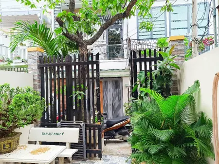 Chỉ nhỉnh 6 tỷ 2 tầng btct 84m2 trung tâm quận 7