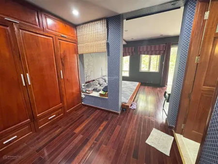 Cần bán nhà kdc trung sơn, 5x20m 4 lầu, 5pn sổ hồng giá 17.8 tỷ, xem nhà ms viêm 0938 971 ***