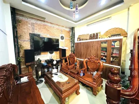 (đại tá qđ chia cho con bán) 19tỷ chùa láng 46m2, 5t, oto tránh, vỉa hè, kd doanh văn phòng, mt 4m