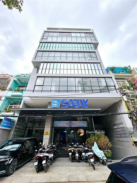 Tòa nhà mt lê quang định, bình thạnh 10x30m hầm 8 tầng hđt 280 triệu giá 75 tỷ