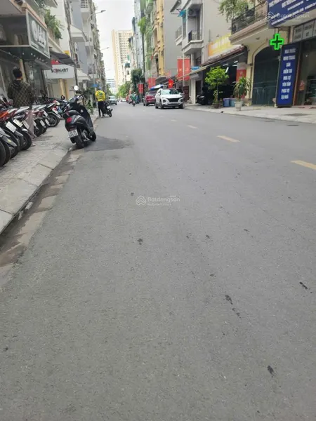 Bán gấp nhà nguyễn xiển. phân lô, vỉa hè, ô tô tránh, ô chờ tm, kinh doanh hay văn phòng cực đỉnh.