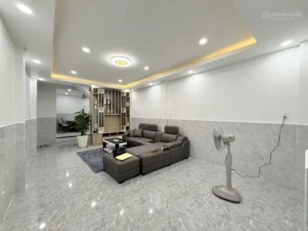 Nhà đẹp nguyễn xí cách phạm văn đồng 20m 55m 2 tầng giá chỉ 4.4 tỷ