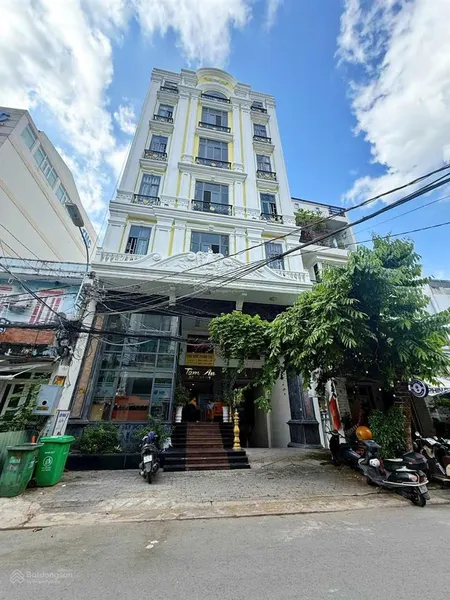 Dòng tiền 8% năm ! bán gấp tòa nhà đinh bộ lĩnh ,p26, q.bình thạnh6 tầngthuê 175 triệu gía 27 tỷ