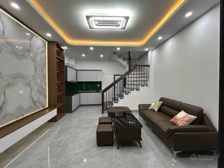 Bán nhà đội cấn ,văn cao, liễu giai, nhà dân xây , ô tô 30m giá đầu tư nhỉnh 8 tỷ dt 43m x5tầng
