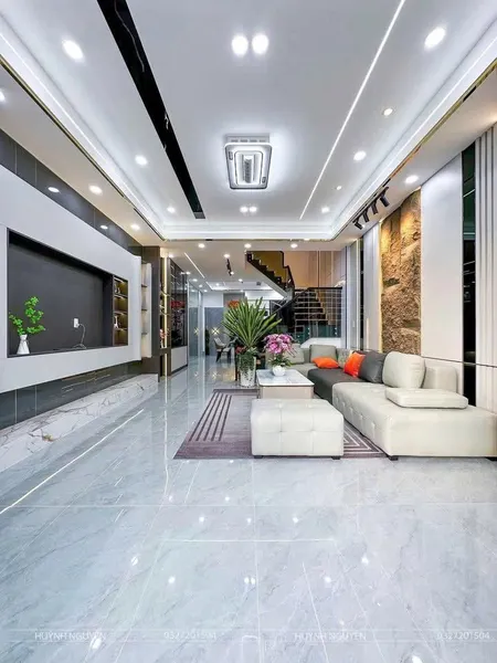 Chủ gửi bán gấp nhà HXH 1 trệt 2 lầu, 64m2 - Giá chỉ 3.25 TỶ ngay Nguyễn Đình Chiểu, P5, Quận 3