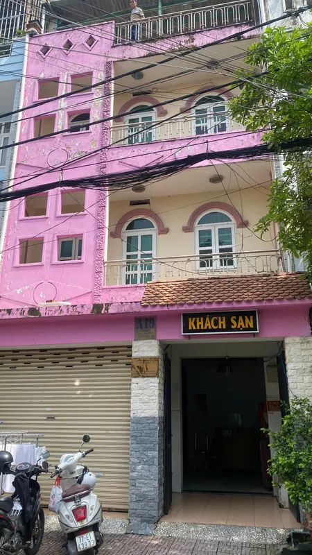 BÁN KHÁCH SẠN NGANG 6.5M - VỊ TRÍ ĐẸP – GẦN MẶT TIỀN TÔ KÝ, P. TRUNG MỸ TÂY, Q12