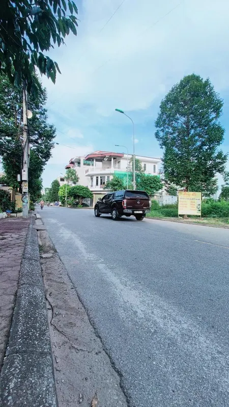 Bán 2 lô liền nhau mặt trần đăng tuyển phường vũ ninh 148m2 mặt 10m giá 15 tỷ