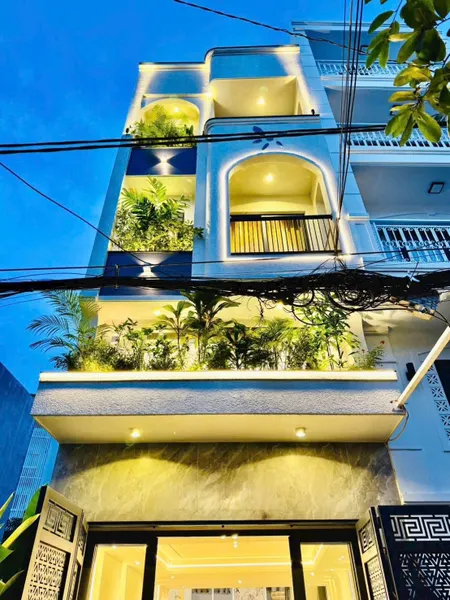 Cần vốn định cư bán gấp nhà giá 2 tỷ 450 triệu, DT 38m2 đường Trần Bá Giao, phường 5, Quận Gò Vấp