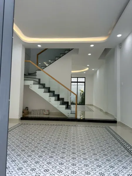 Bán nhà HXH đường Nguyễn Thượng Hiền phường 5 Bình Thạnh