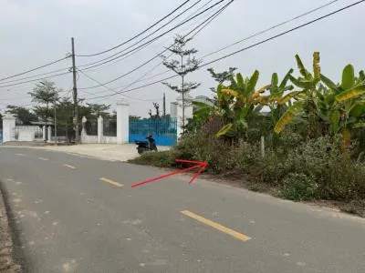 Gia đình bán nhanh 300m2 đất full thổ cư mặt tỉnh quốc lộ 88 hướng về suối 2.