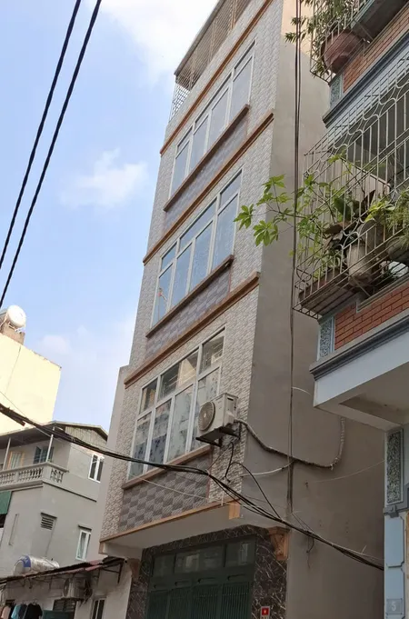BÁN NHÀ ĐÔNG NGẠC - DT40M2 - 5 TẦNG - GIÁ 6.8 TỶ - NGÕ Ô TÔ - THÔNG THOÁNG - ĐỂ Ở