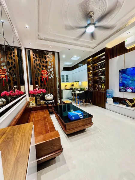 Hàng Hiếm! Yên Hoà,50m ra Phố,Full Nội Thất,dT: 30m2 x 5Tầng,MT: 3.9m,Giá: 9.55 tỷ Cầu Giấy