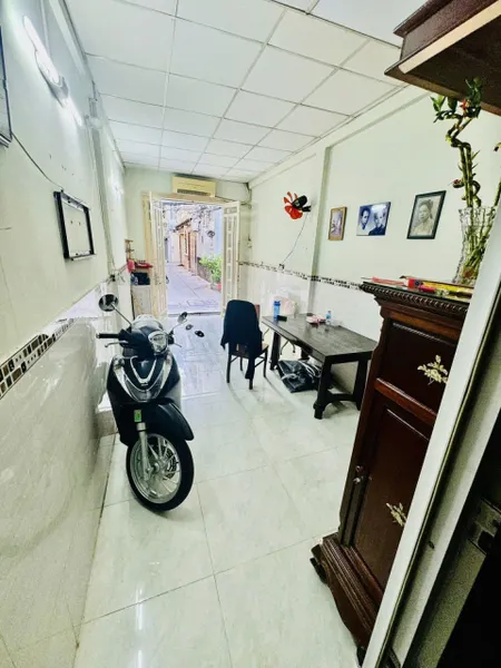 BÁN NHÀ QUẬN 1, HẺM 7M ÔTÔ ĐỖ CỬA, SÁT MT TRẦN HƯNG ĐẠO, 35M2, 2TẦNG, CHỈ 7 TY.