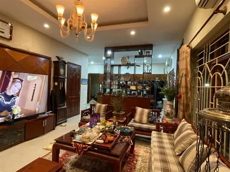 Bán nhà phân lô trần duy hưng, trung hoà, cầu giấy. 60m2 x 5 tầng mt 5m. 0983 237 ***