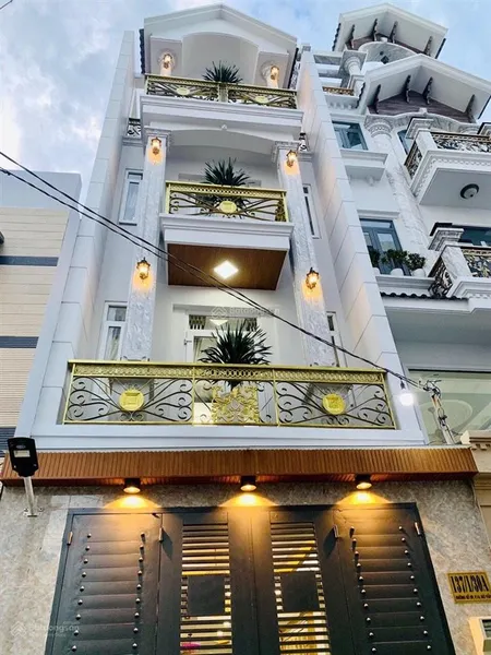 Bán nhà mặt tiền tiếp giáp bàu cát, p12 tân bình. giá chỉ 8.5 tỷ, nhà 4 tầng đẹp lung linh