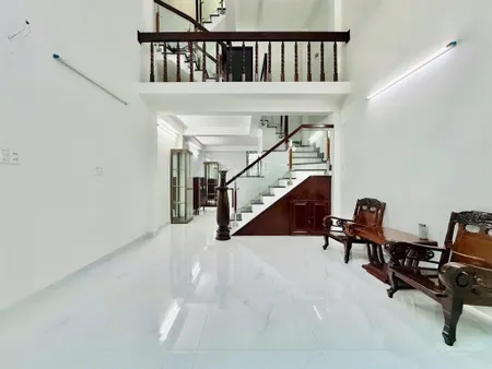Bán ngộp nhà hxh 70m2 giá 4.15 tỷ, 1t2l, 4pn, đường nguyễn thị minh khai, đa kao, q1