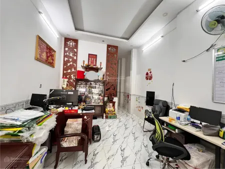 Bán nhà trường chinh 85m² 2 tầng 9.6 tỷ hẻm thông, gần metro