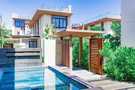 Chính chủ 100% bán gấp biệt thự view biển cam ranh mystery villas giá 9,9 tỷ/240m2. 0903 042 ***