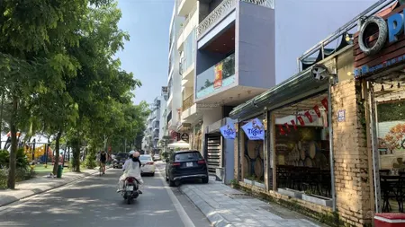 Bán nhà mặt phố hồ tây, siêu hiếm. lô góc, mt gần 6m. diện tích 110m2, xây gì cũng đẹp. nhỉnh 80 tỷ