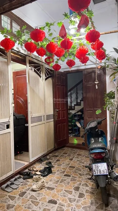 Bán nhà riêng mặt ngõ thông phố nguyễn khánh toàn, cầu giấy 76m2 5 tầng mt 5m 12 tỷ