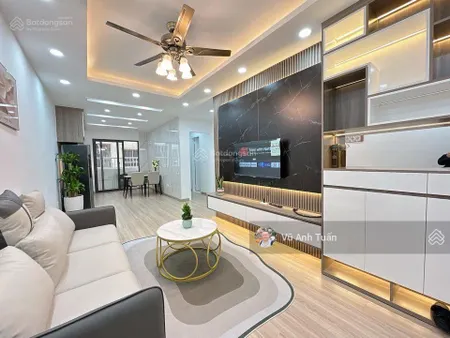 Bán nhà phân lô khuyến lương, ô tô đỗ cổng, 5 tầng nội thất đẹp, 32/65m2, 6.15 tỷ