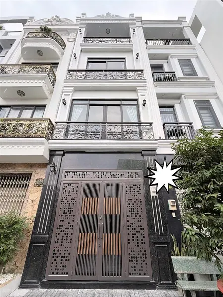 Nhà tỉnh lộ 10 56m2 ngay khu phố châu âu tên lửa 4x14m 4 tầng