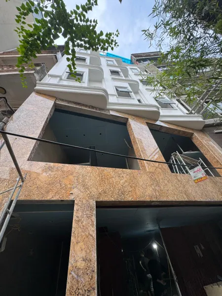 TÒA CCMN,CHDV,ĐƯỜNG TRƯỜNG CHINH,ĐỐNG ĐA,LÔ GÓC NGÕ Ô TÔ,KINH DOANH,DT 110M2,36CĂN HỘ
