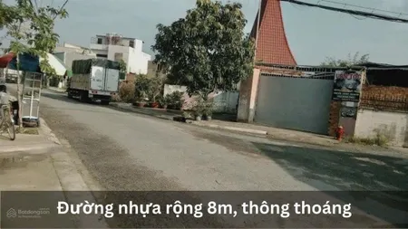 Chủ ngộp nh cần bán gấp kho xưởng dt gần 1000m2 lô góc 2 mt đường thới tam thôn 17, hóc môn giá 20t