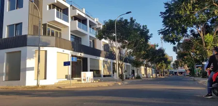 Cần bán đất trung tâm Quận 9 đường Nguyễn Duy Trinh 60m - Sát Vinhome - Giá 30 triệu/m2