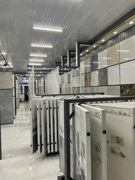 Bán showroom nội thất góc 2 mặt tiền đường trảng bom đồi 61, ngay kcn bàu xéo.