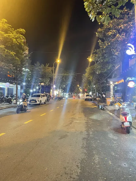 Bán nhà mặt tiền Khúc Hạo Sơn Trà 100m2, giá 10.7 tỷ, kinh doanh đỉnh, sổ hồng sẵn