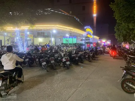 Núi móng hoàn sơn tiên du em đang có lô dt 180m oto vào tận đất